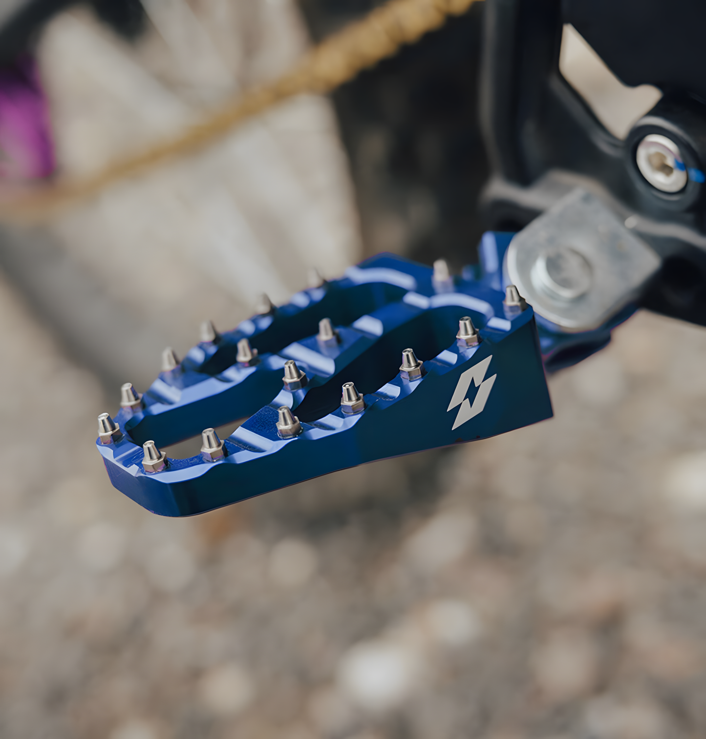 Full-E Charged Footpeg Set for Light Bee / Talaria